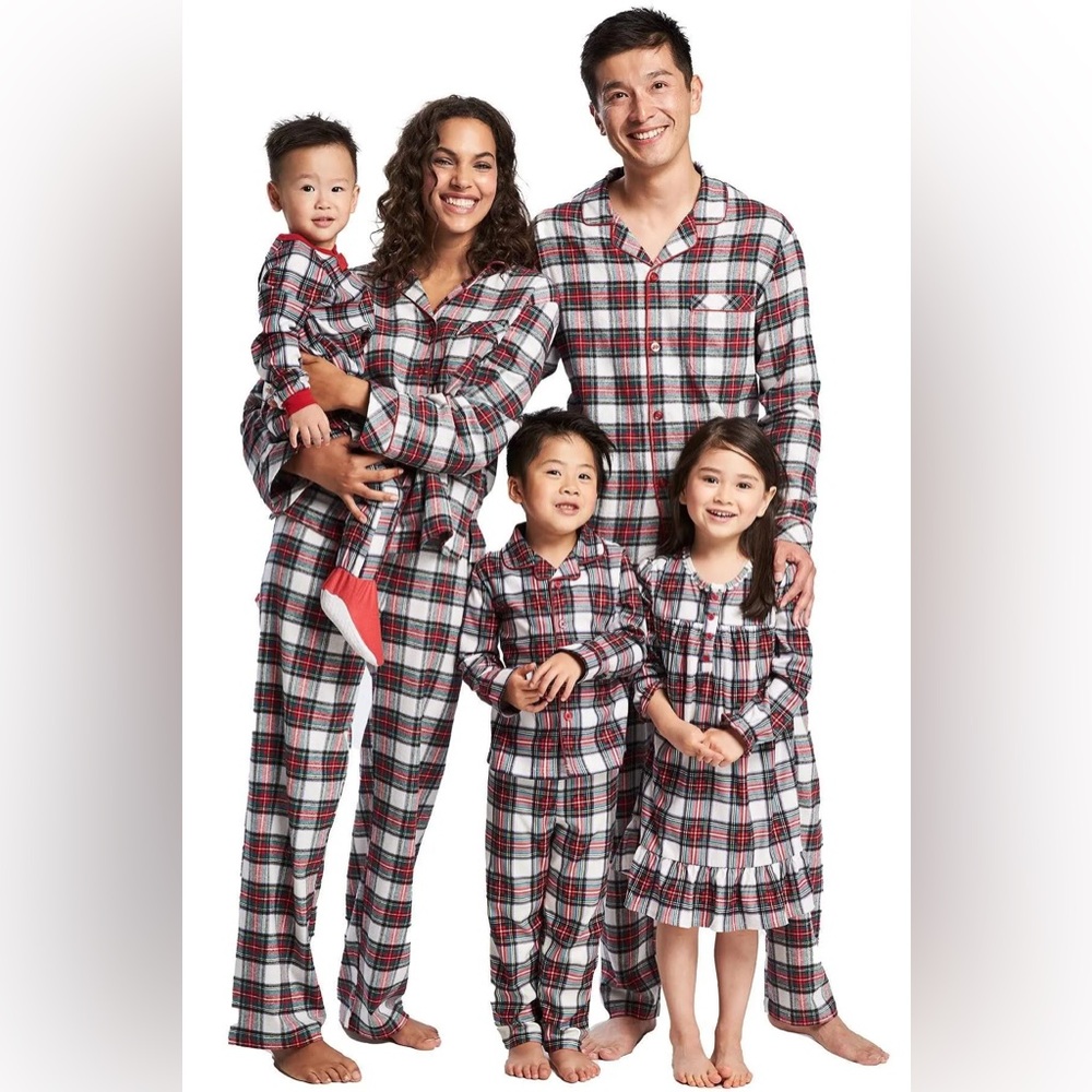 Mommy and Daughter Plaid Pajamas Set